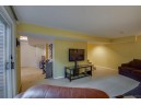 7253 E Valley Ridge Dr, Madison, WI 53719-2355