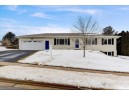 809 S Main St, Oregon, WI 53575