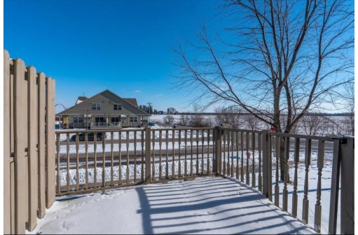 192 Lienke Rd, Fall River, WI 53932