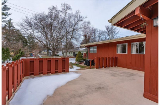 201 Marinette Tr, Madison, WI 53705-4718