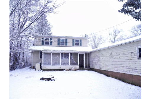 1709 Grant St, Beloit, WI 53511