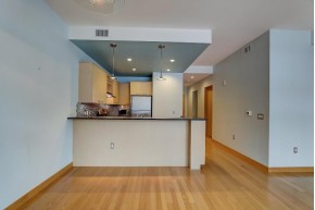 309 W Washington Ave 311