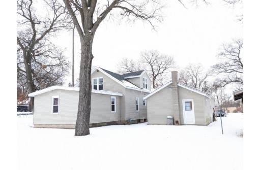 250 E Center St, Adams, WI 53910