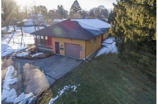 552 Janesville St, Oregon, WI 53575