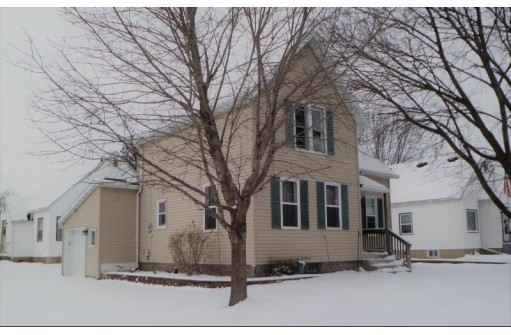 326 Bly St, Waupun, WI 53963