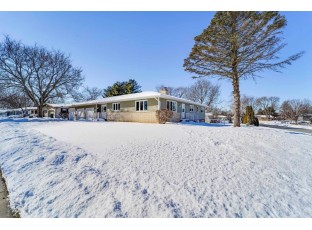 202 Donna St Cottage Grove, WI 53527