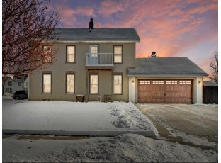 219 4th St Beaver Dam, WI 53916