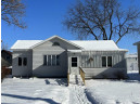 220 S Wacouta Ave, Prairie Du Chien, WI 53821