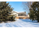 6510 Village Park Dr, Madison, WI 53718