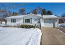 1580 Raemae Dr, Reedsburg, WI 53959