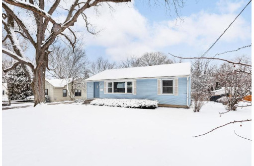 4515 Wallace Ave, Monona, WI 53716