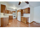 1005 Magnolia Ln, Madison, WI 53713