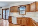 1005 Magnolia Ln, Madison, WI 53713