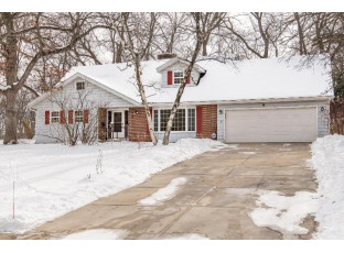 9 Kingsbury Ct Madison, WI 53711