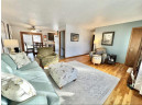 3313 Glenbarr Dr, Janesville, WI 53548-9166