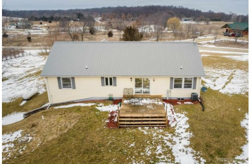 W1525 Rose Ln, Brodhead, WI 53520