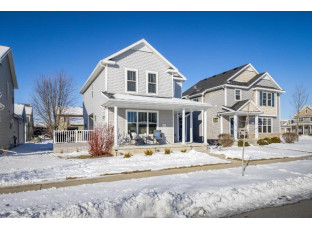 1418 Thoreau Dr Sun Prairie, WI 53590