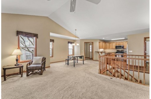 6319 Merritt Ridge, Madison, WI 53718