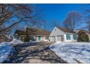 2876 Jonathan Cir, Fitchburg, WI 53711