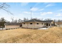 304 Bluffview Ct, Portage, WI 53901