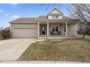 26 Half Moon Ct, Madison, WI 53718