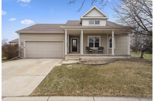 26 Half Moon Ct, Madison, WI 53718