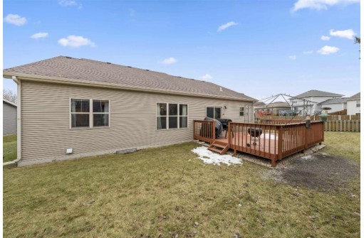 26 Half Moon Ct, Madison, WI 53718