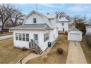 303 3rd St, Baraboo, WI 53913