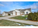 630 Sunset Dr, Lodi, WI 53555