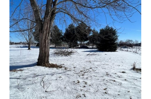 N8946 Madison St, Belleville, WI 53508