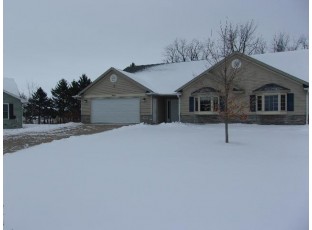 1465 Jody Cir 2465 Platteville, WI 53818-0000