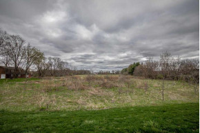 4.42 ACRES Lacy & Fahey Glenn