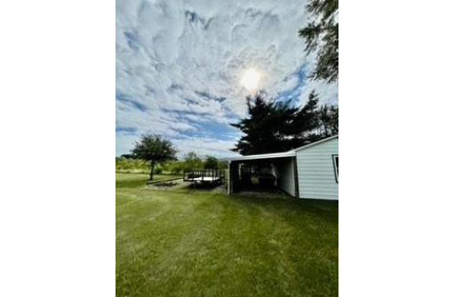 3204 W B-R Townline Rd, Beloit, WI 53511-9010