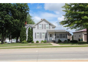 351 N Madison St Lancaster, WI 53813