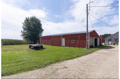 W1773 Duborg Rd, Fall River, WI 53932-9798