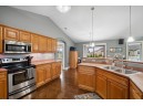 11 S Wyler Dr, Evansville, WI 53536