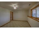 704 Malvern Hill Dr, Madison, WI 53718