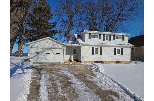 W3096 Blackbird Point Dr, Markesan, WI 53946