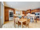 5545 Surrey Ln, Waunakee, WI 53597