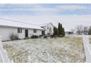 1411 Stacy Ln, Fort Atkinson, WI 53538-2843