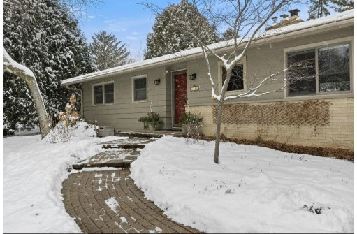 5110 South Hill Dr, Madison, WI 53705