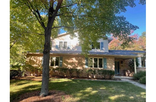 7430 Farmington Way, Madison, WI 53717