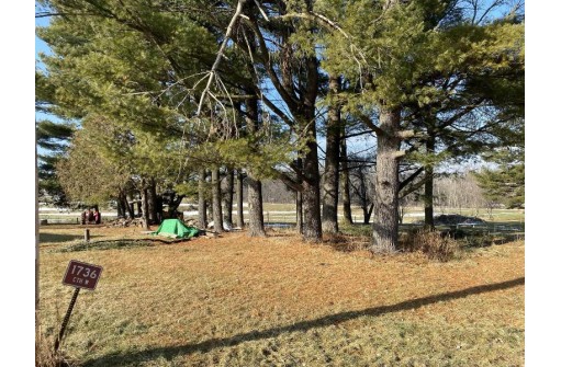 1736 County Road  W, Mineral Point, WI 53565