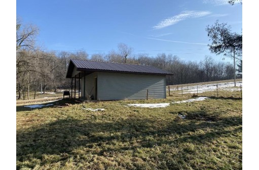 1736 County Road  W, Mineral Point, WI 53565