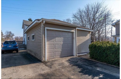 410 W Olin Ave, Madison, WI 53715