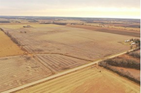 430+- ACRES Hwy 104