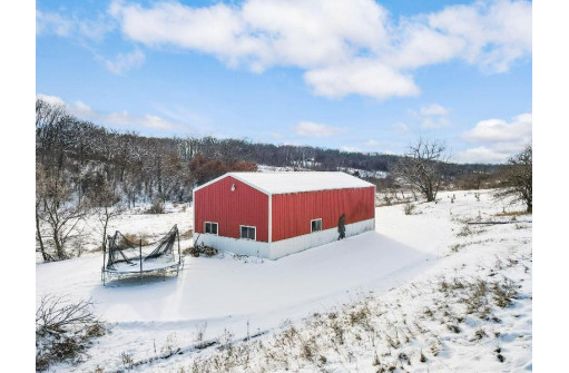 2625 Survey Rd, Dodgeville, WI 53533