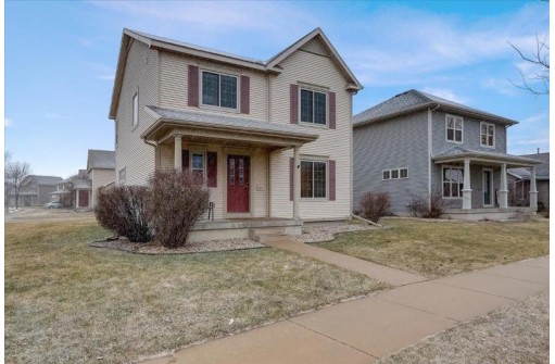 3654 Stonebridge Dr, Madison, WI 53719