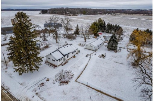 1256 County Road A, Edgerton, WI 53534