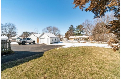 512 Church St, Clinton, WI 53525